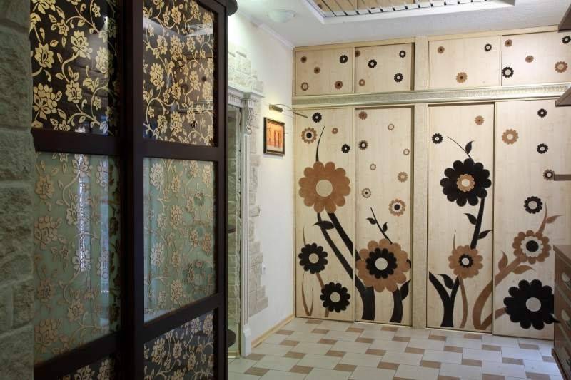 Декор старой двери своими руками: 12 красивых идей