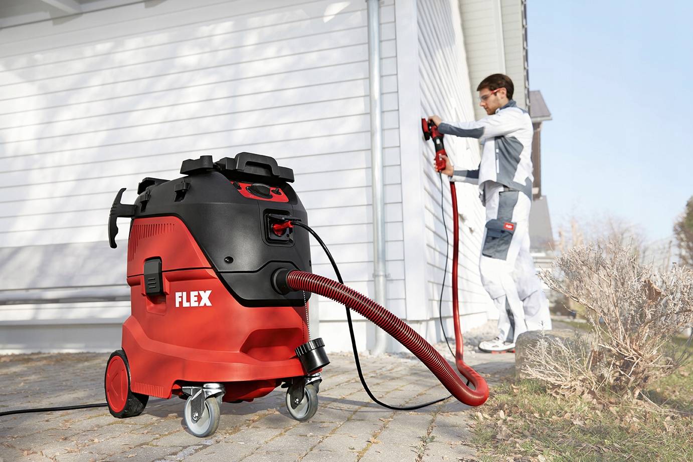 Обзор 10 строительных пылесосов: karcher vs makita vs bosch
