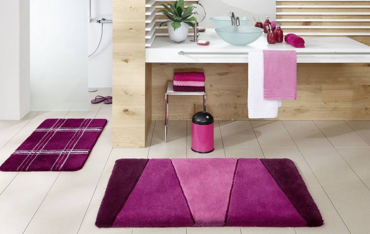 Удобные и интересные коврики для ванной комнаты: фото