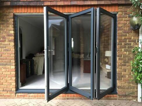 Алюминиевая дверь: входные и межкомнатные конструкции