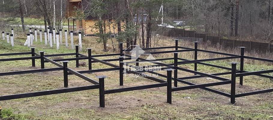 Свайный фундамент для бытовки: какие сваи использовать, плюсы и минусы .