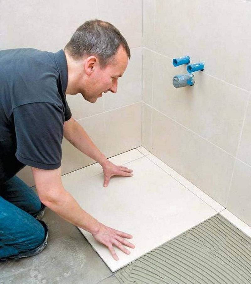 Как положить плитку в туалете своими руками: тонкости процесса