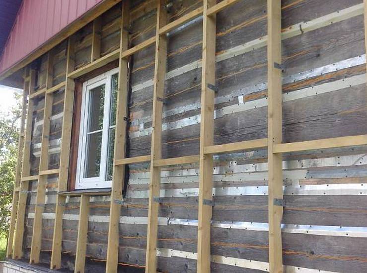 Утеплитель для стен деревянного дома снаружи под сайдинг — выбор лучшего варианта