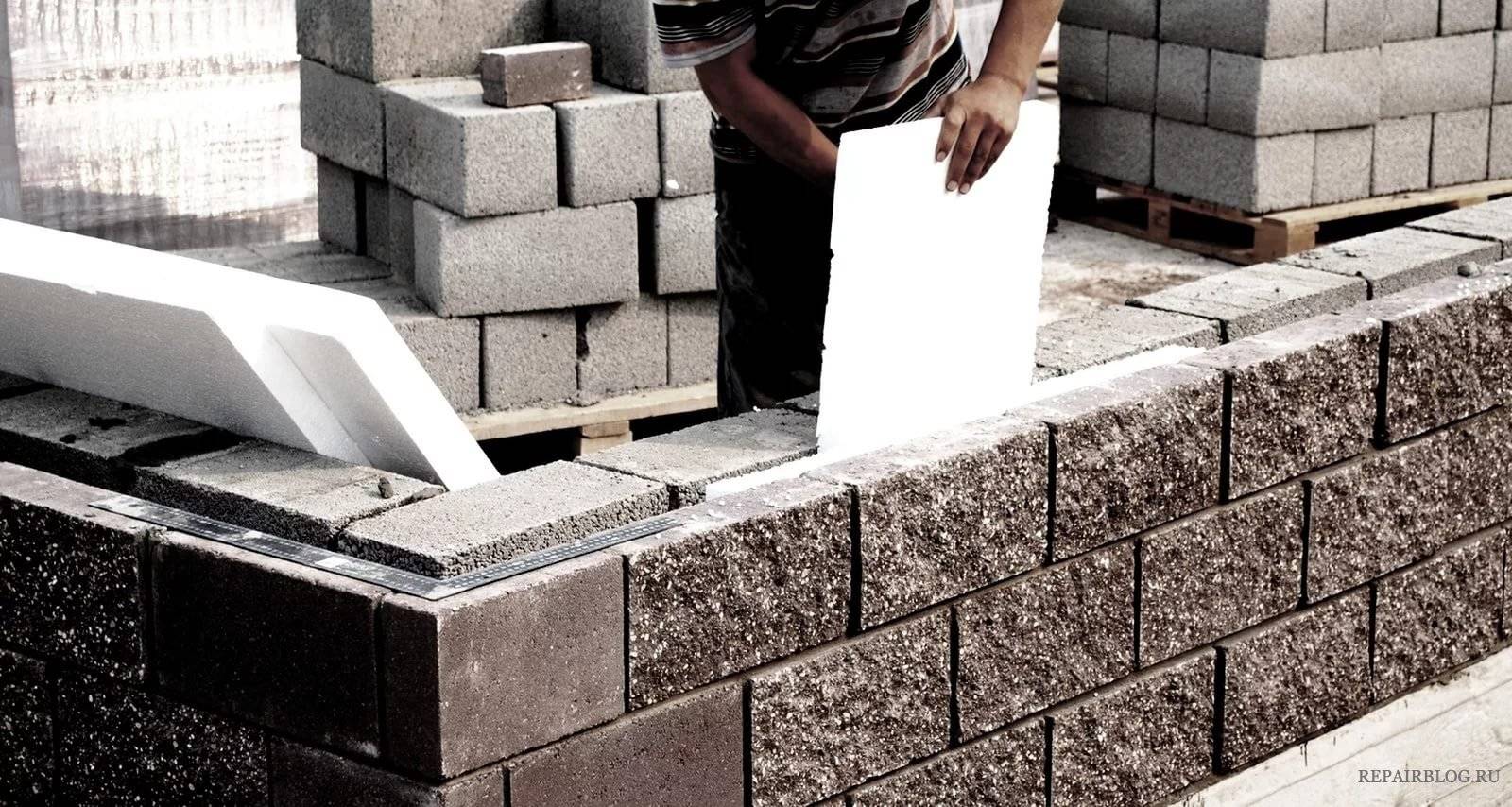Как построить и утеплить дом из керамзитобетонных блоков