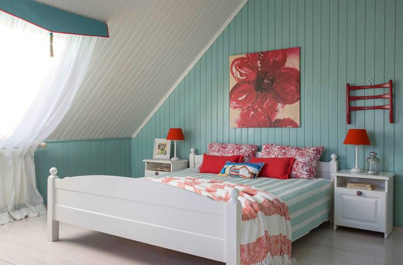 Вагонка в современном интерьере: идеи как покрасить вагонку в белый цвет внутри дома на даче в спальне и в детской, на потолке  - 39 фото