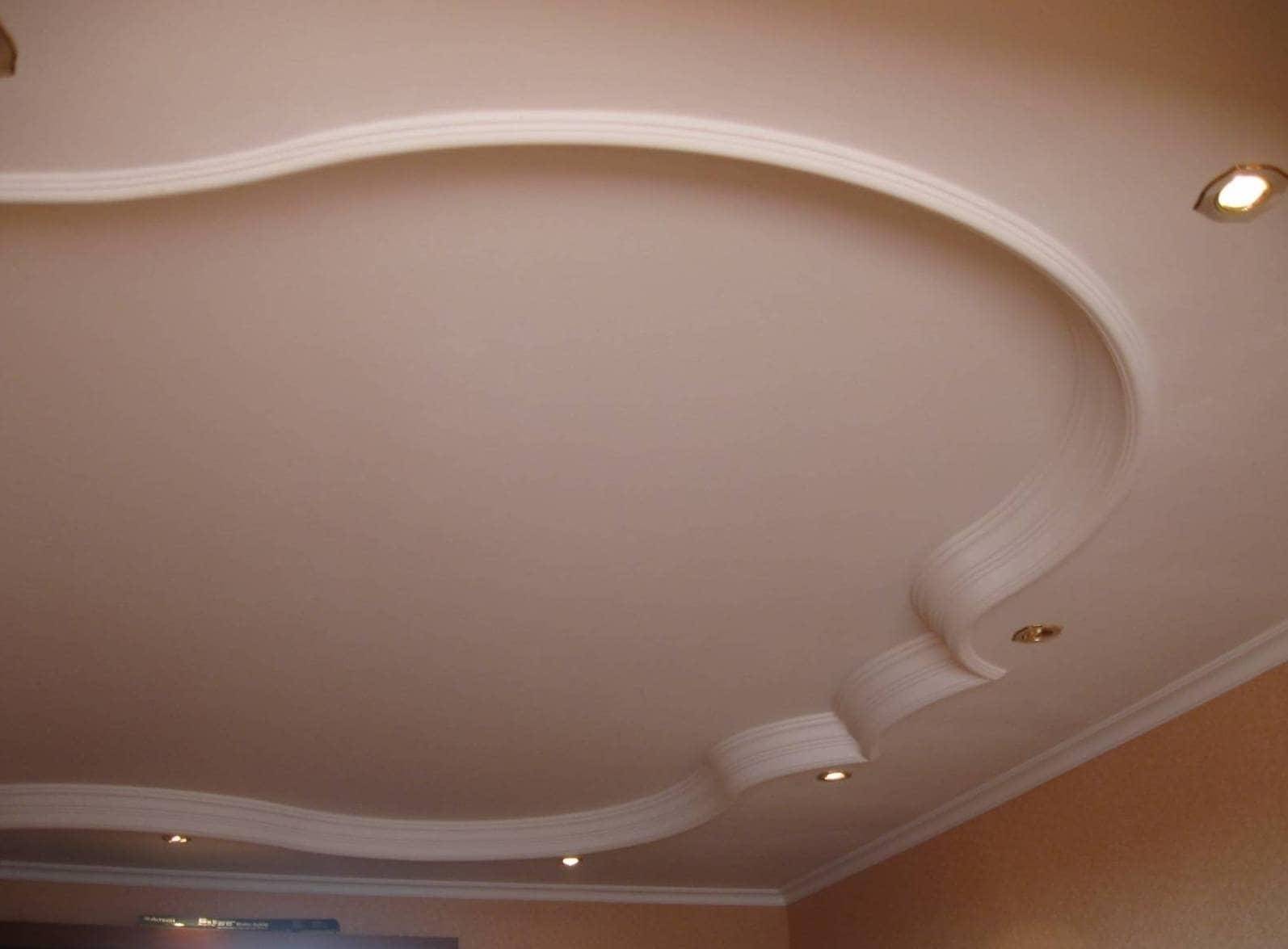 Красивые гипсокартонные потолки с подсветкой в частном доме
