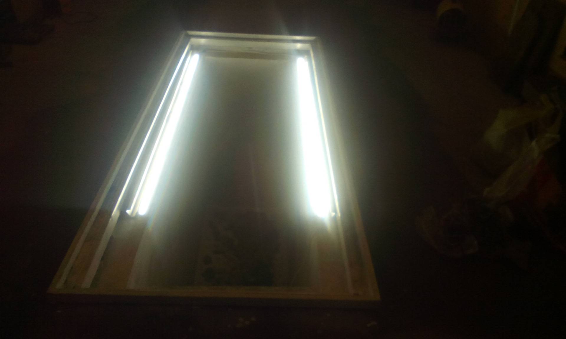 Освещение в гараже (59 фото): как сделать свет с прожекторами своими руками, светодиодное автономное освещение в смотровой яме