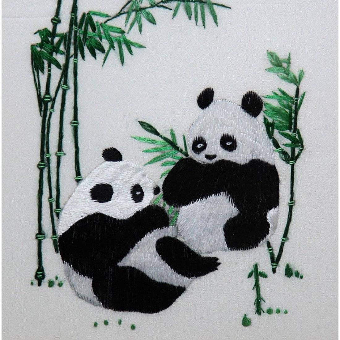 Картины с пандой и бамбуком