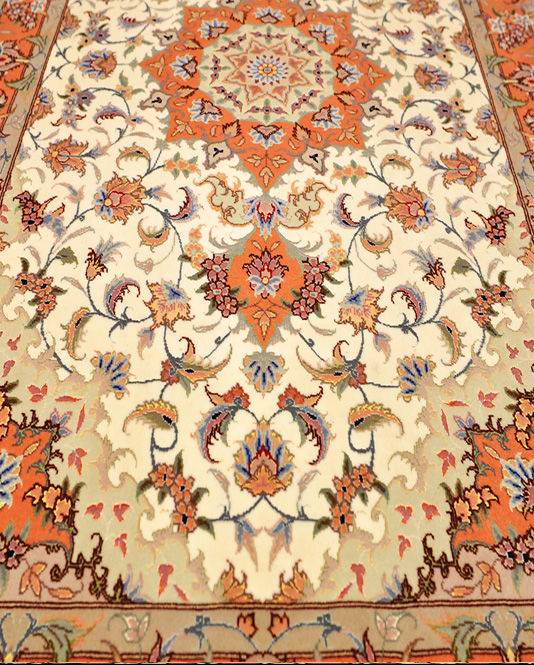 Персидский ковер (50 фото): иранские шелковые ковры ручной работы, овальные модели из персии и ирана