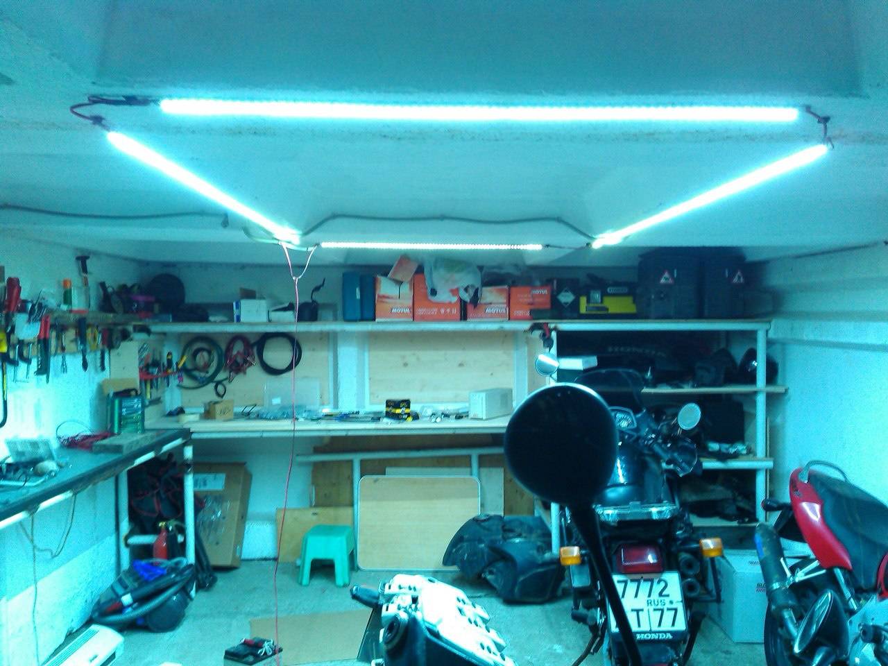 Освещение в гараже своими руками - обустройство внутреннего освещения гаража + фото | стройсоветы