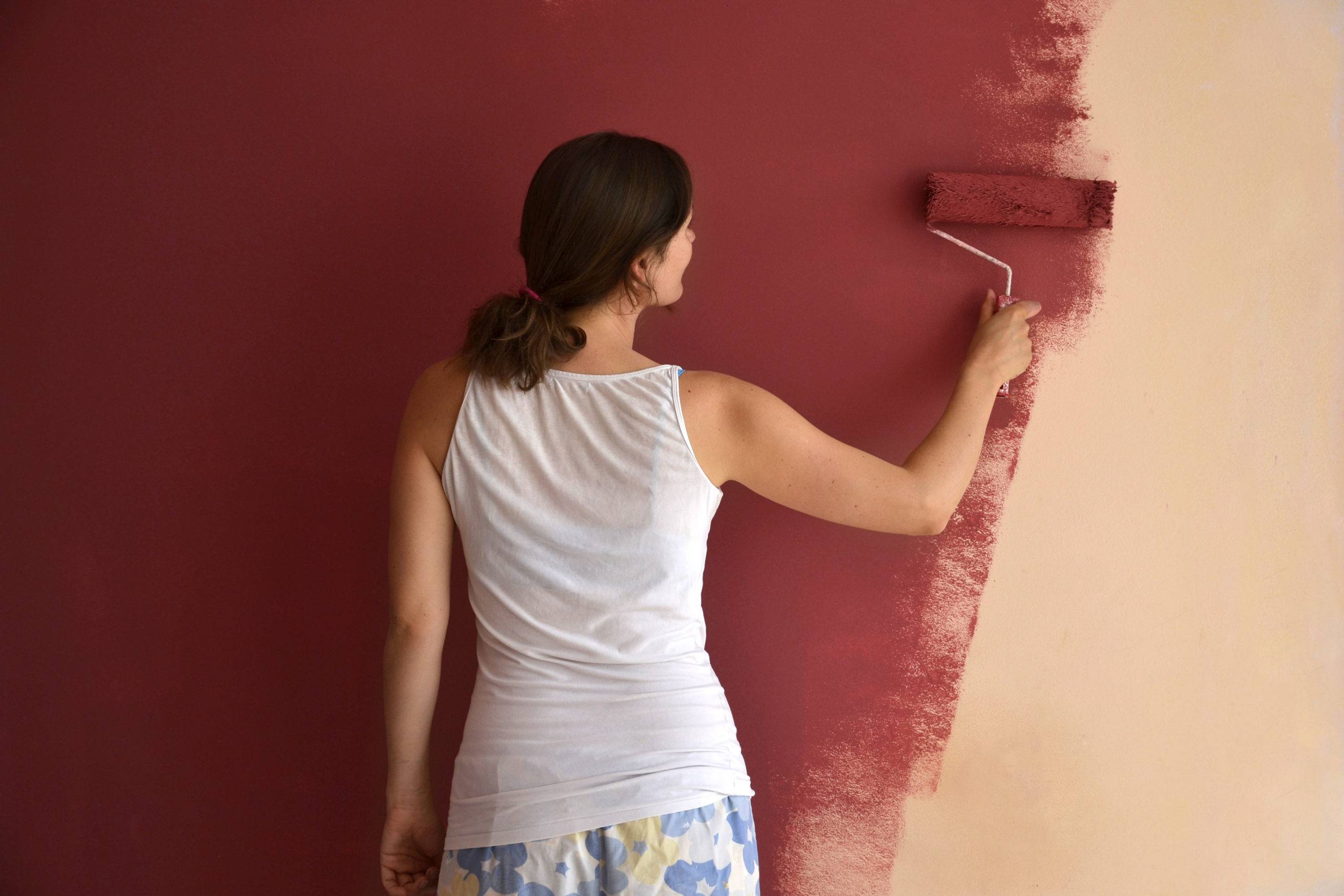 Краска для стен в квартире должна быть безвредной и красивой