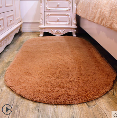 Ковер в спальню (59 фото): белые овальные коврики на пол, небольшие дорожки