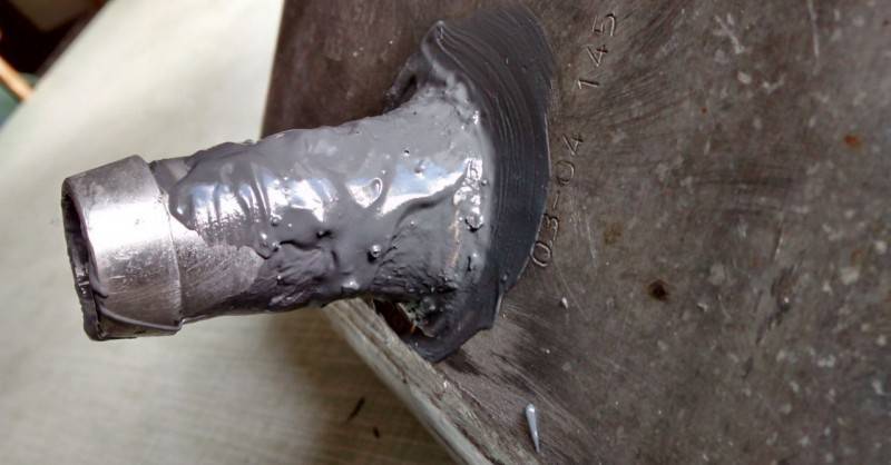 Холодная сварка для металла: инструкция по ремонту глушителя, радиатора, кузова, бензобака + фото, видео, обзор
