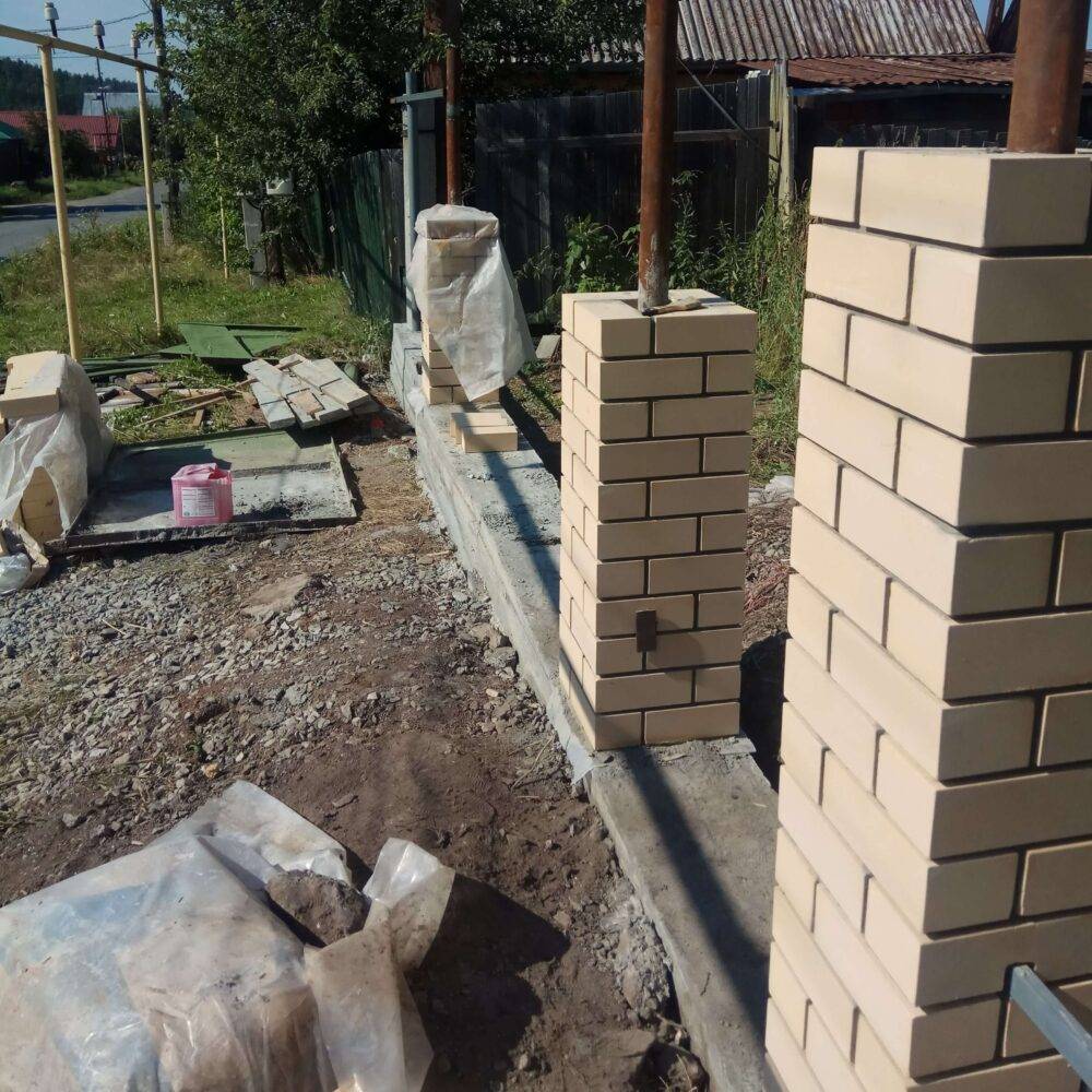 Кладка столбов из кирпича: технология, ошибки, фото, видео