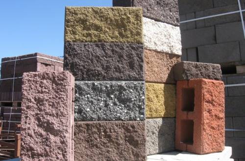 Дом из керамзитобетонных блоков (37 фото): проекты для строительства, кладка стен из керамзитобетона