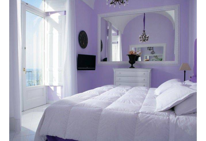 Персиковая спальня (133 фото): выбор цвета обоев, штор и мебели для спальни в персиковых тонах