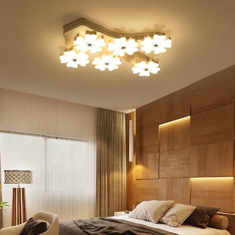 Точечные светильники в спальне: основные правила расположения, схемы + фото