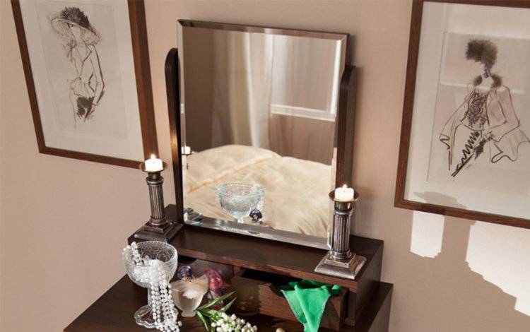 Зеркало в спальне – каким должно быть, где его правильно повесить