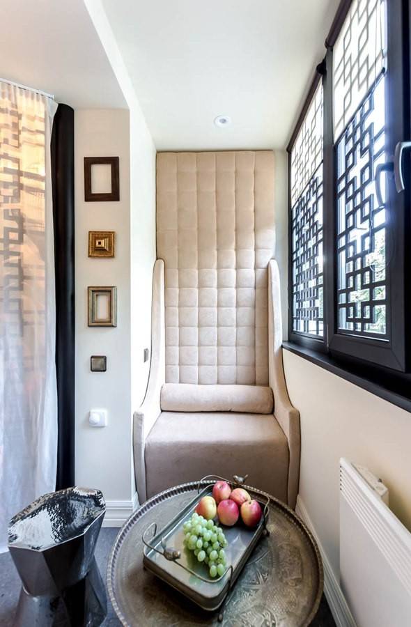Кухня или спальня на балконе, 18 фото переделки балкона в комнату, можно ли сделать на балконе гардеробную или кладовку, как лучше расположить мебель?