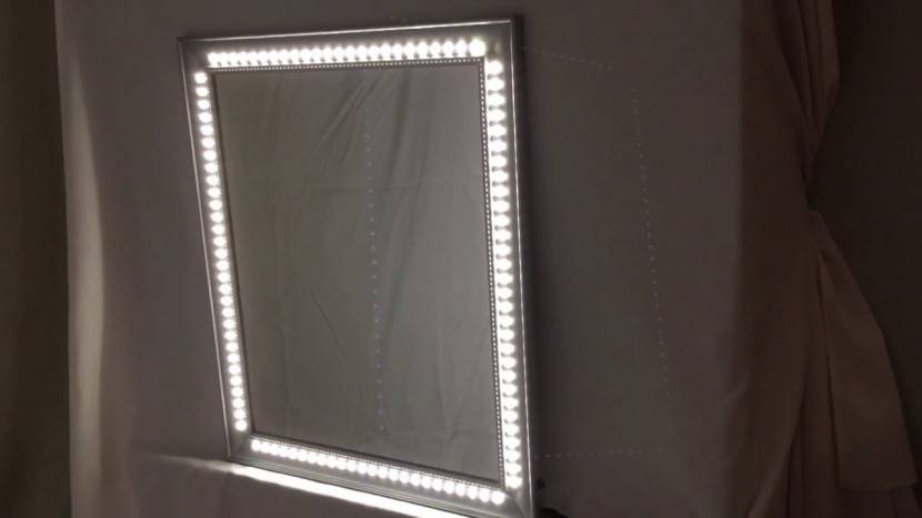 Направление света зеркалами. TDK-115 настольное зеркало с подсветкой led Beauty Mirror. 01-00152-01-Зеркало с led подсветкой Лайт 70 х 50 (кристалинт). Led зеркало с подсветкой Cedric.