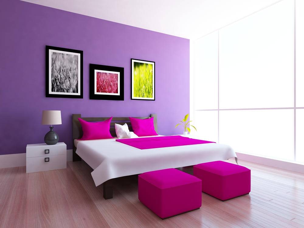 Фиолетовые обои: особенности, оттенки, подбор штор