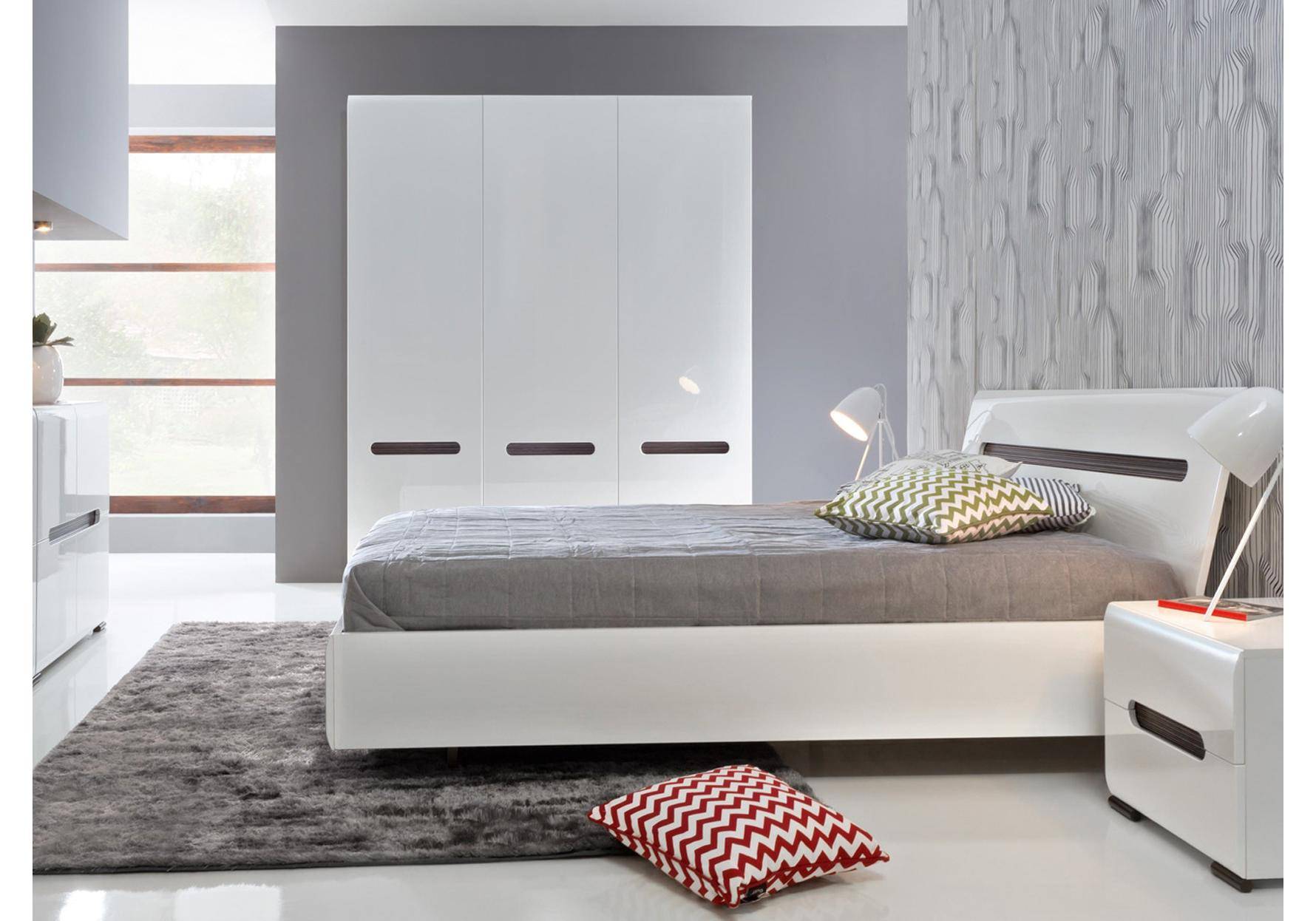 Спальня "белый глянец": модульная мебель белого цвета