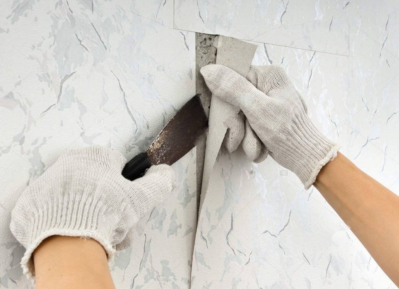 Как убрать со стены жидкие обои быстро и легко, как подготовиться к работе, какие инструменты понадобятся, как удалить с покрытием и без?