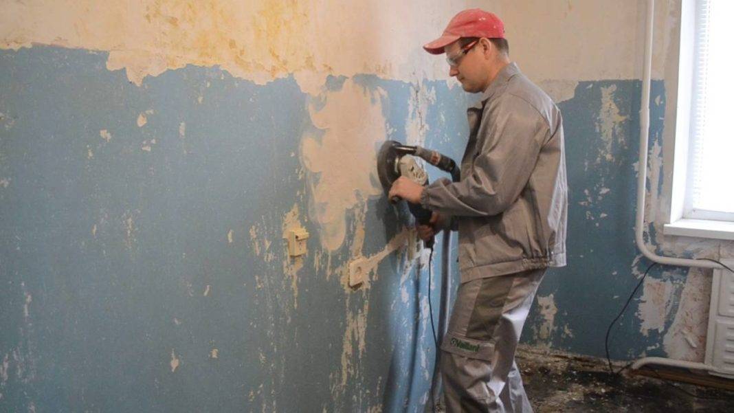 Как убрать старую краску со стены: снятие масляного и водоэмульсионного покрытия