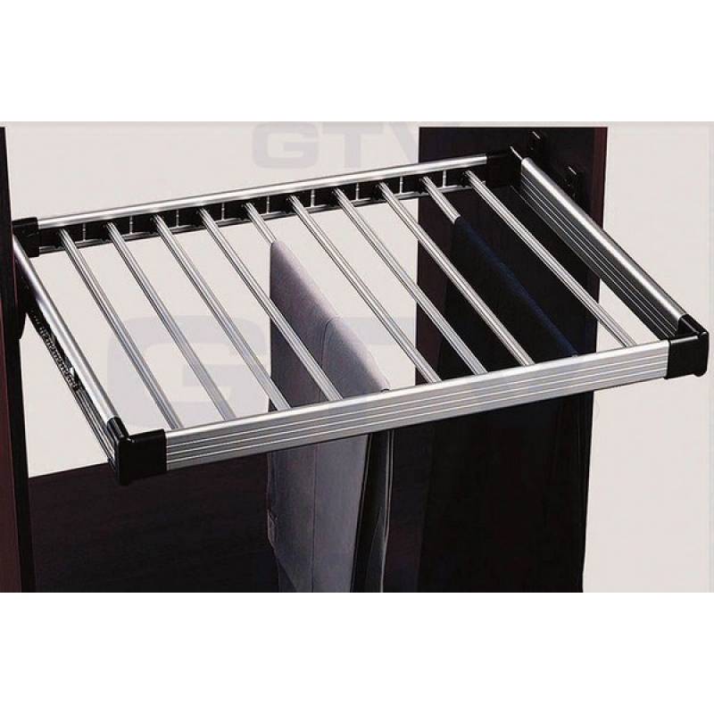 Выдвижные брючницы для шкафа: модели шириной 80 см в интерьере