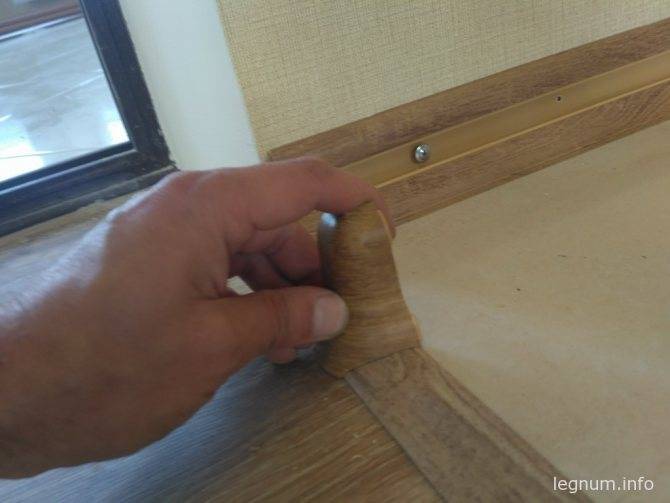 Инструкция по монтажу деревянных плинтусов
