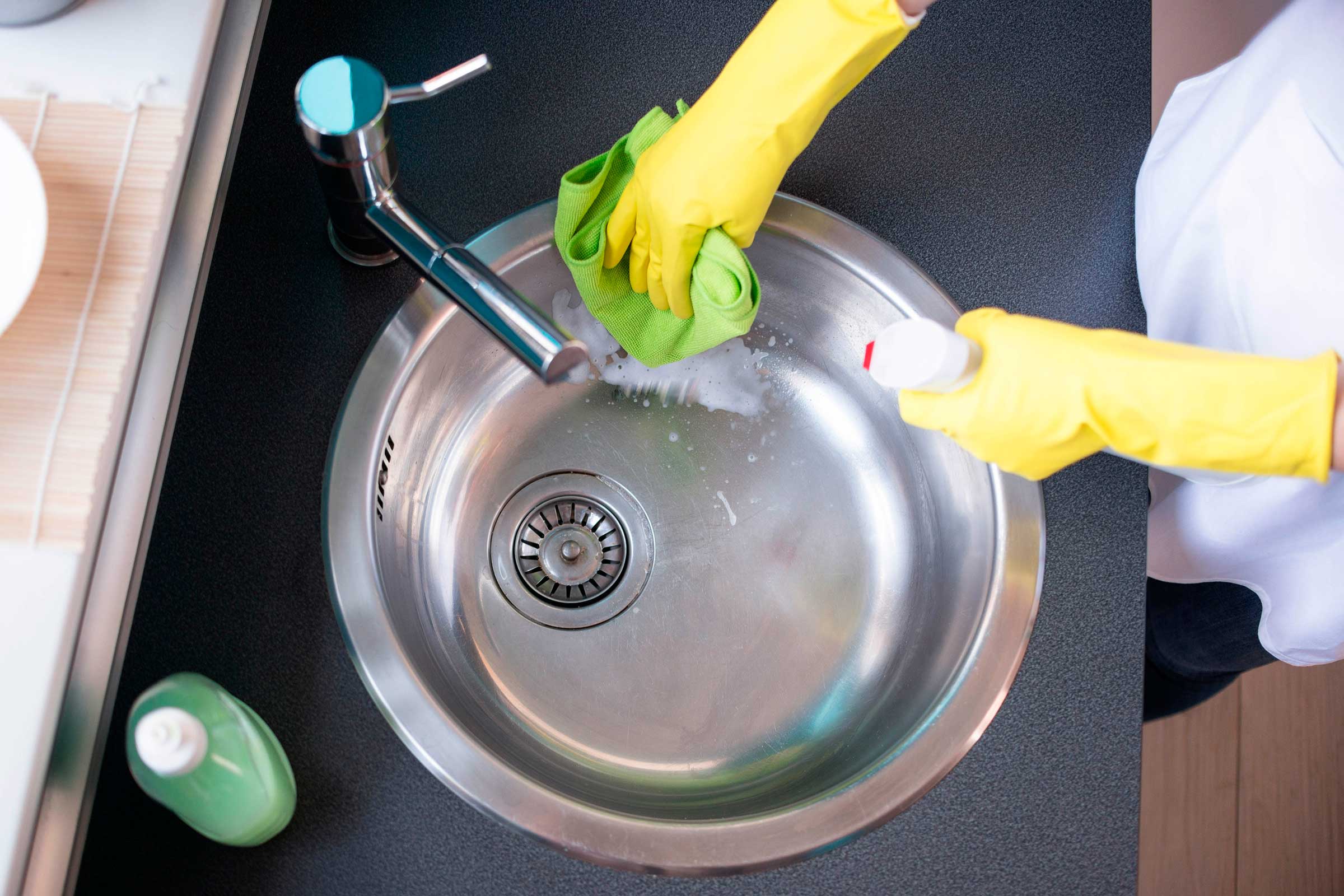 Засорилась раковина на кухне: как выполнить чистку своими руками, инструкция, фото и видео-уроки
