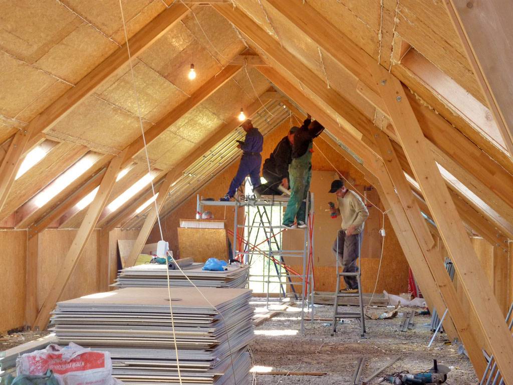 Как правильно сделать мансардную крышу для дома своими руками: пошаговая инструкция, видео