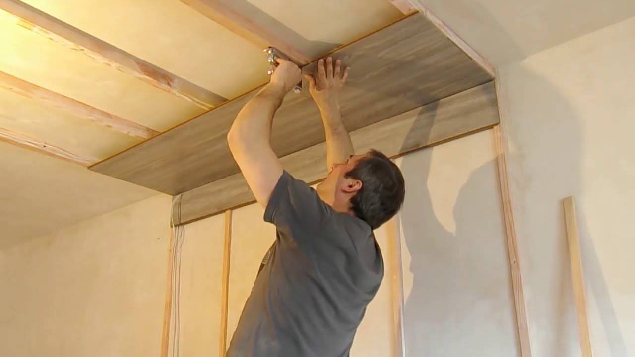 Как крепить ламинат на потолок своими руками?