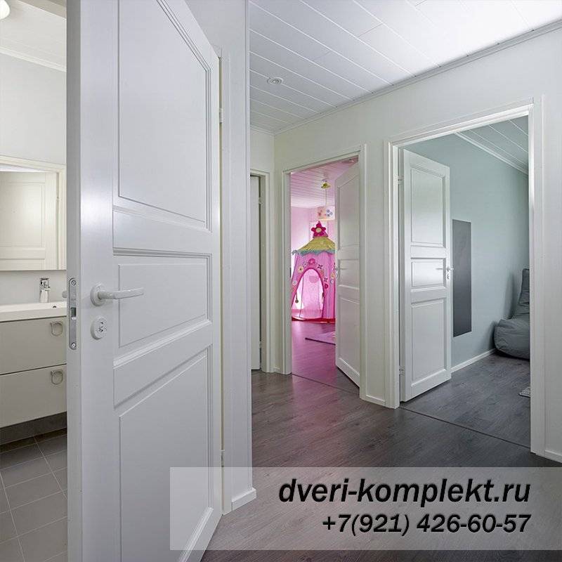 Финские межкомнатные двери эконом класса, белые и серые варианты окраски